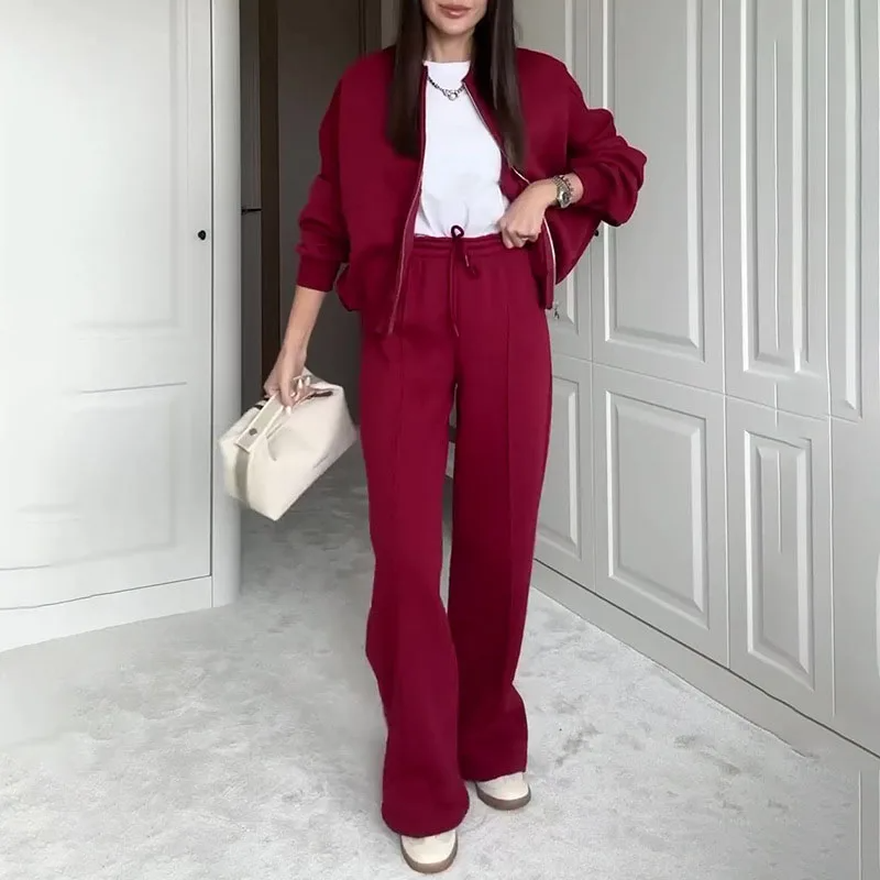 Louise - Oversized Tracksuit