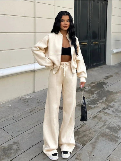 Louise - Oversized Tracksuit