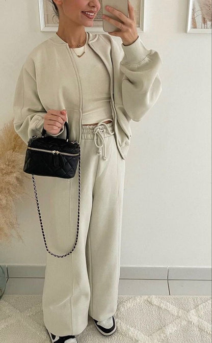 Louise - Oversized Tracksuit