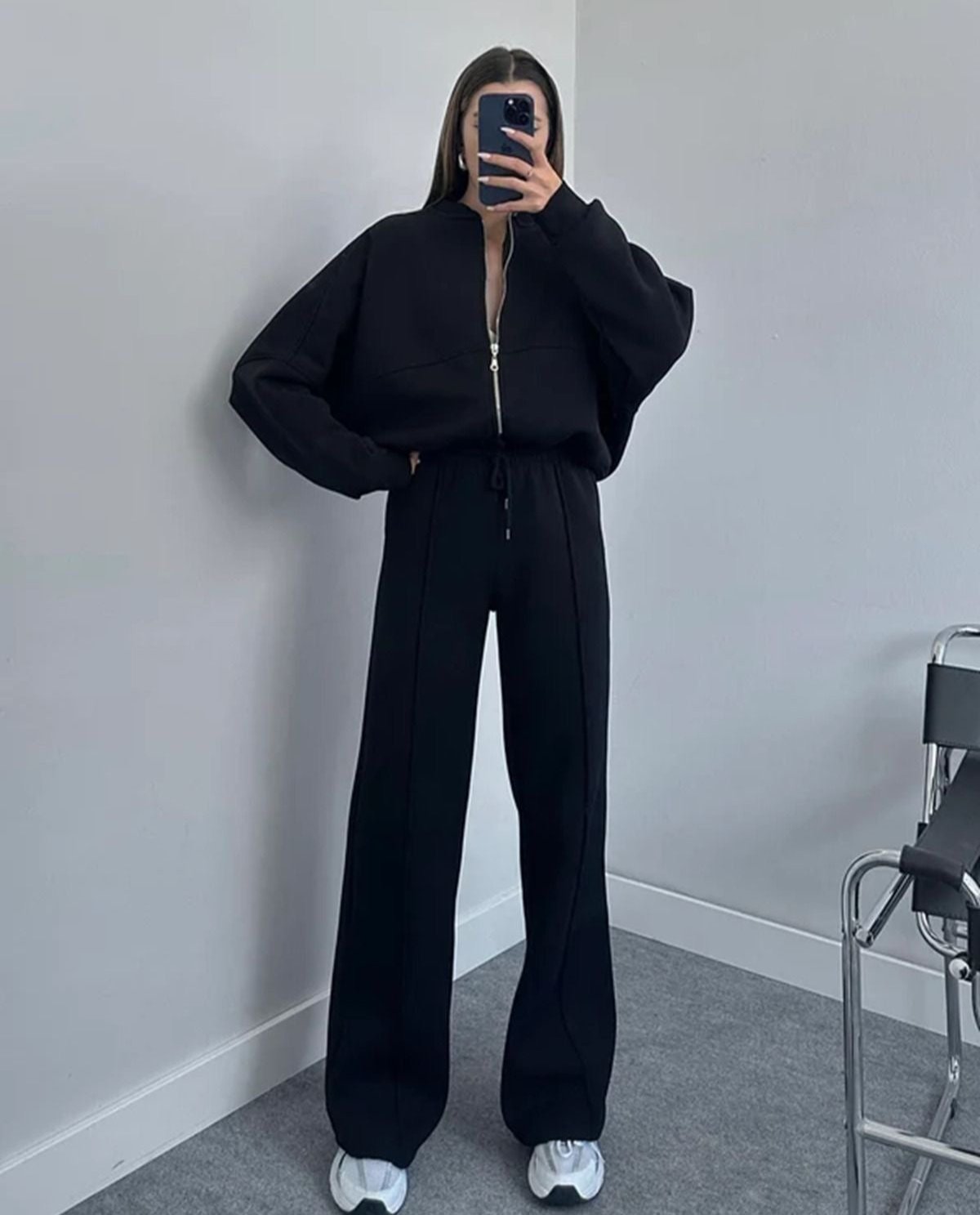 Louise - Oversized Tracksuit