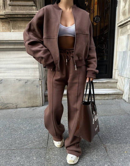 Louise - Oversized Tracksuit