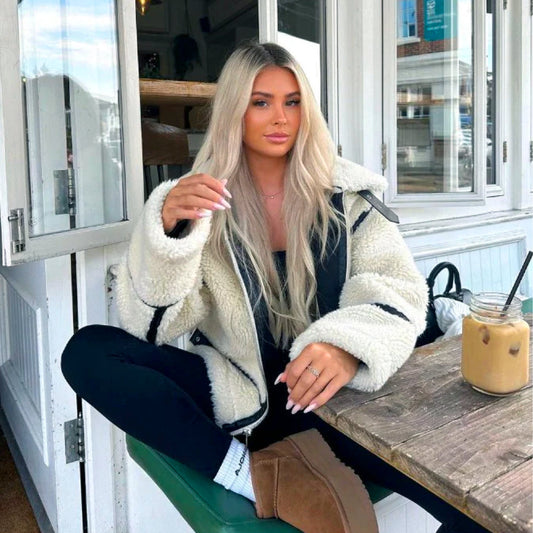 Nina - Oversized Teddy Jacket Detailed